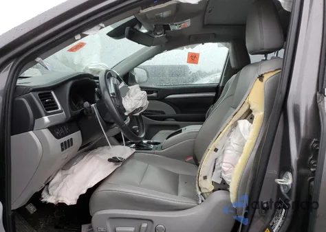 2019 Toyota Highlander Se z USA, uszkodzony, nr VIN 5TDJZRFH0KS943792